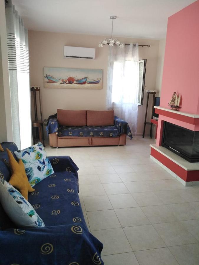 Villa Eytychia Fokata Extérieur photo